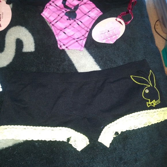 Lingerie - Picture 7 of 8